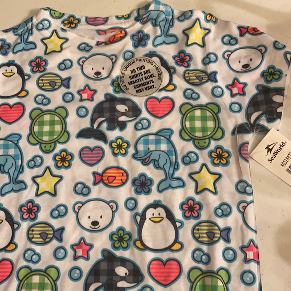 SeaWorld Kids M Soft T-Shirt Cute Animals NWT
